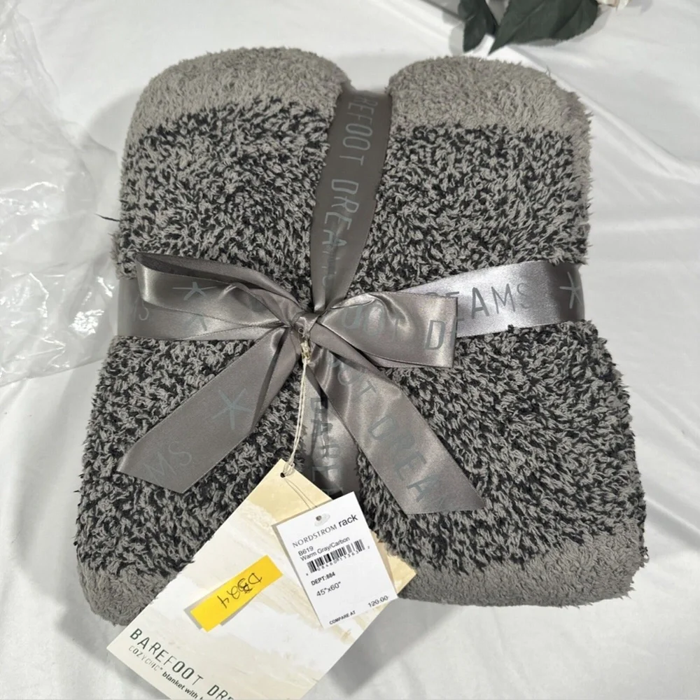 NWT $120 Barefoot Dreams CozyChic‎ Heathered Stripe Throw Warm Gray/Carbon